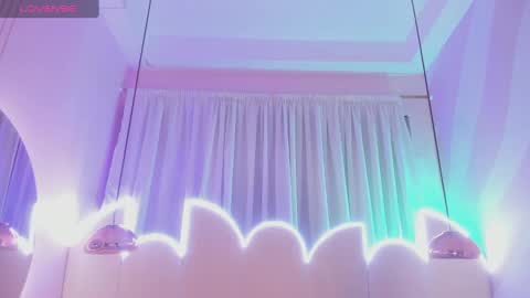 Minji online show from 02.01.25