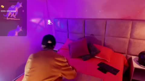 Minji online show from 02.10.25