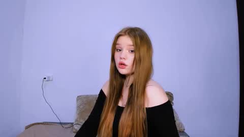 hi Im Mina  online show from 01.14.26