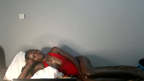 Snapshot of minatah6 chatting on 05.29.26 minatah6 online show from 05.29.26