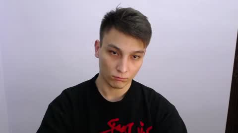 Snapshot of minato_kabuki chatting on 12.17.24 MINATO online show from 12.17.24