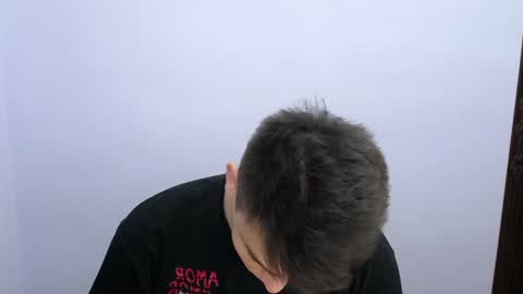 Snapshot of minato_kabuki chatting on 12.18.24 MINATO online show from 12.18.24