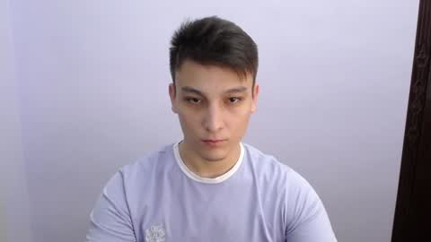 Snapshot of minato_kabuki chatting on 12.20.24 MINATO online show from 12.20.24