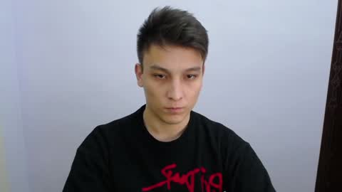 Snapshot of minato_kabuki chatting on 12.28.24 MINATO online show from 12.28.24