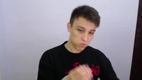 Snapshot of minato_kabuki chatting on 02.27.25 MINATO online show from 02.27.25