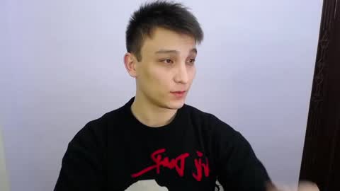 Snapshot of minato_kabuki chatting on 03.04.25 MINATO online show from 03.04.25