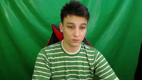 Snapshot of minato_kabuki chatting on 10.19.25 MINATO online show from 10.19.25