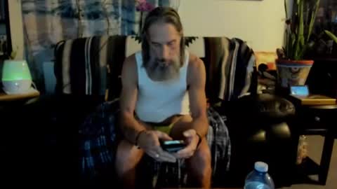 Snapshot of mindphuk chatting on 02.08.25 mindphuk online show from 02.08.25