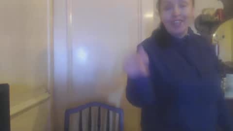 please subscribe to my fansly  please no video or photos must be recorded or re sold online show from 03.25.26