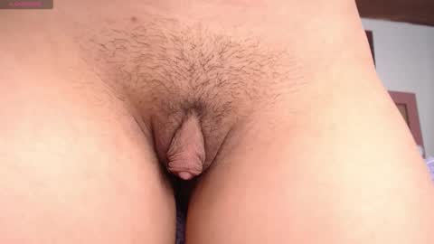 minene_mikami online show from 10.14.25