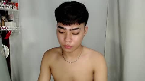 mingkla_man online show from 07.17.26