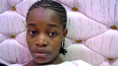 VERONICA MUTAMBI online show from 06.10.26