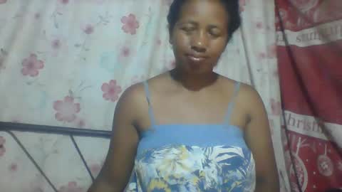 Snapshot of minie4tina chatting on 12.26.24 Minie4Tina online show from 12.26.24