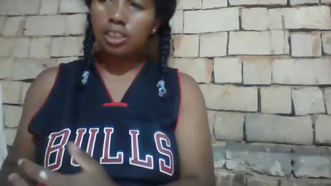 Snapshot of minie4tina chatting on 12.30.24 Minie4Tina online show from 12.30.24