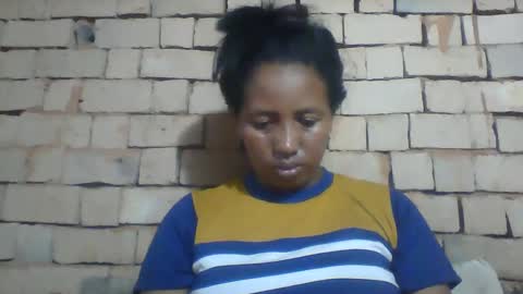 Snapshot of minie4tina chatting on 01.14.25 Minie4Tina online show from 01.14.25