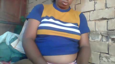 Snapshot of minie4tina chatting on 01.24.25 Minie4Tina online show from 01.24.25