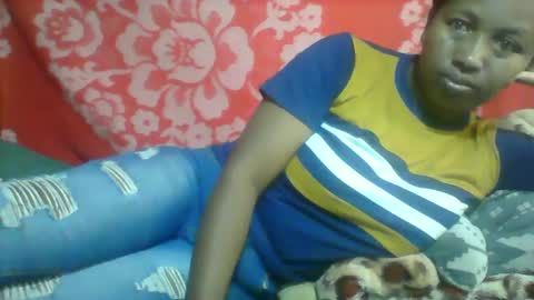 Snapshot of minie4tina chatting on 01.25.25 Minie4Tina online show from 01.25.25