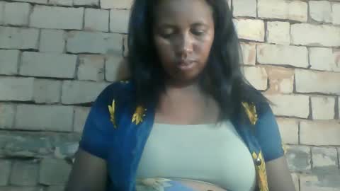 Snapshot of minie4tina chatting on 02.03.25 Minie4Tina online show from 02.03.25