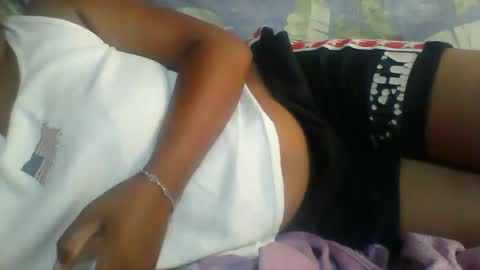 Snapshot of minie4tina chatting on 02.08.25 Minie4Tina online show from 02.08.25