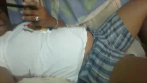 Snapshot of minie4tina chatting on 02.11.25 Minie4Tina online show from 02.11.25