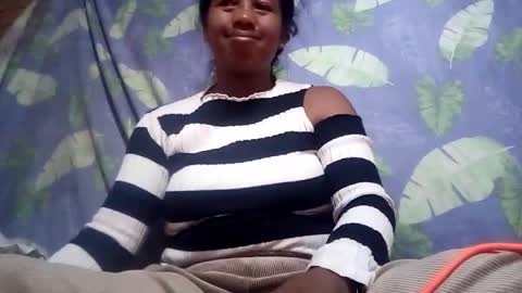 Snapshot of minie4tina chatting on 03.09.25 Minie4Tina online show from 03.09.25