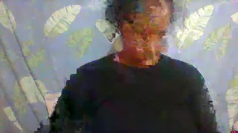 Snapshot of minie4tina chatting on 03.11.25 Minie4Tina online show from 03.11.25