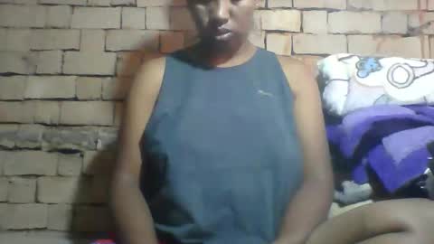 Snapshot of minie4tina chatting on 09.23.25 Minie4Tina online show from 09.23.25