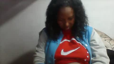 Snapshot of minie4tina chatting on 06.22.26 Minie4Tina online show from 06.22.26