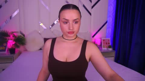 minifox_ online show from 11.18.25