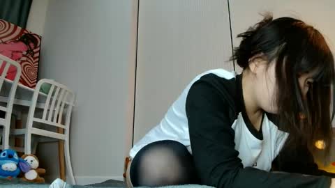 Snapshot of minji_snow chatting on 06.01.26 Minji online show from 06.01.26