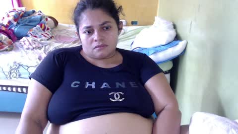 Snapshot of minnie_bbw69 chatting on 04.08.26 Andrea online show from 04.08.26