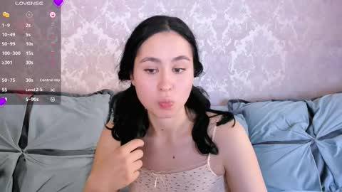 Minnie online show from 11.06.25