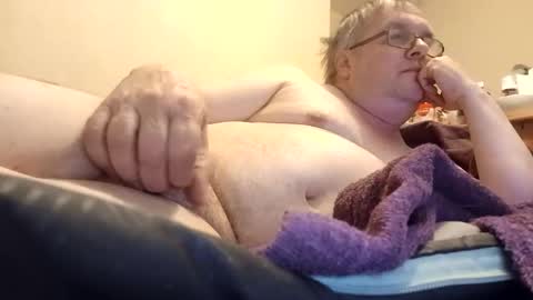 Snapshot of minos60200 chatting on 03.02.25 Stephano online show from 03.02.25