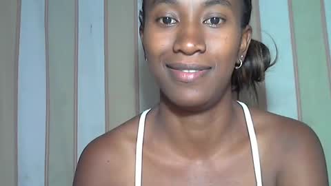 minouch211907 online show from 02.28.25