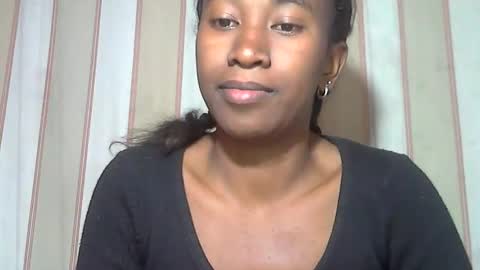 minouch211907 online show from 09.10.25