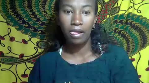 minouch211907 online show from 10.13.25