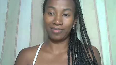 Snapshot of minouch211907 chatting on 02.02.26 minouch211907 online show from 02.02.26