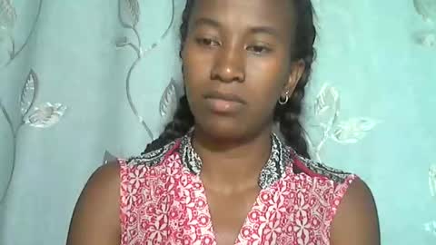 Snapshot of minouch211907 chatting on 02.26.26 minouch211907 online show from 02.26.26