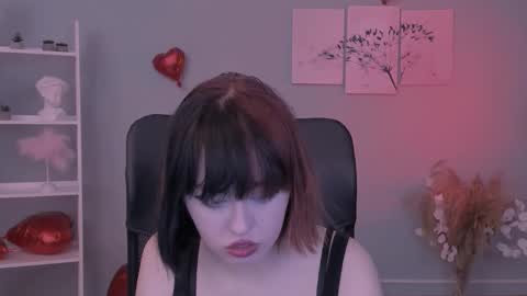 Snapshot of mira_cool_ chatting on 02.18.26 Darling Mira online show from 02.18.26