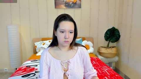 Snapshot of mira_karter chatting on 04.02.26 Mira online show from 04.02.26