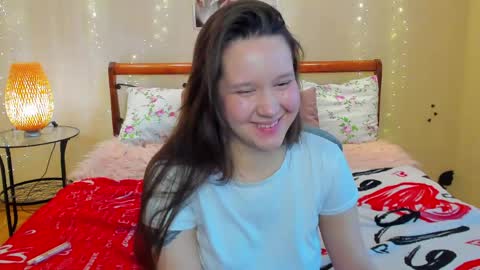 Snapshot of mira_karter chatting on 05.05.26 Mira online show from 05.05.26