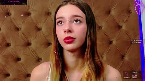 mira_lynxx online show from 12.03.25