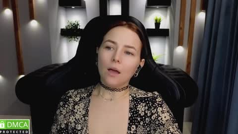 Snapshot of mira_mermayd chatting on 01.20.25 Mira online show from 01.20.25