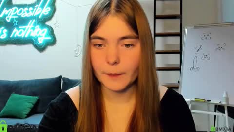 Snapshot of miraa_bloom chatting on 01.11.26 miraa_bloom online show from 01.11.26