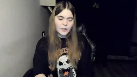 Snapshot of miraa_bloom chatting on 01.13.26 miraa_bloom online show from 01.13.26