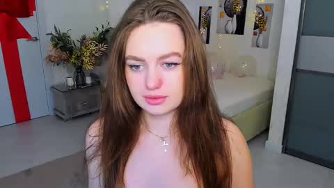 Emma online show from 02.16.25