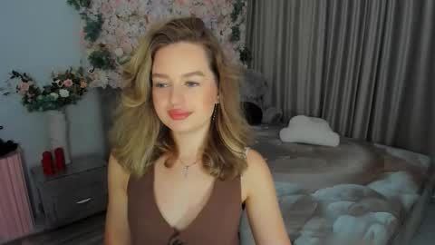 Emma online show from 09.08.25