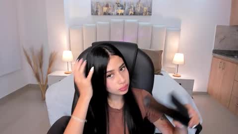 Snapshot of miranda_crawfor chatting on 10.24.25 miranda_crawfor online show from 10.24.25