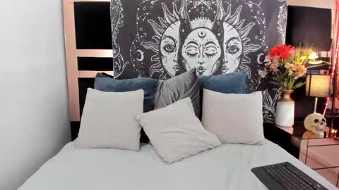 Miranda  online show from 01.13.26