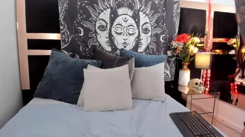 Miranda  online show from 01.14.26